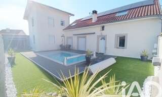 Maison 9 Pièces 190 m² à louer à Tarbes (65000)