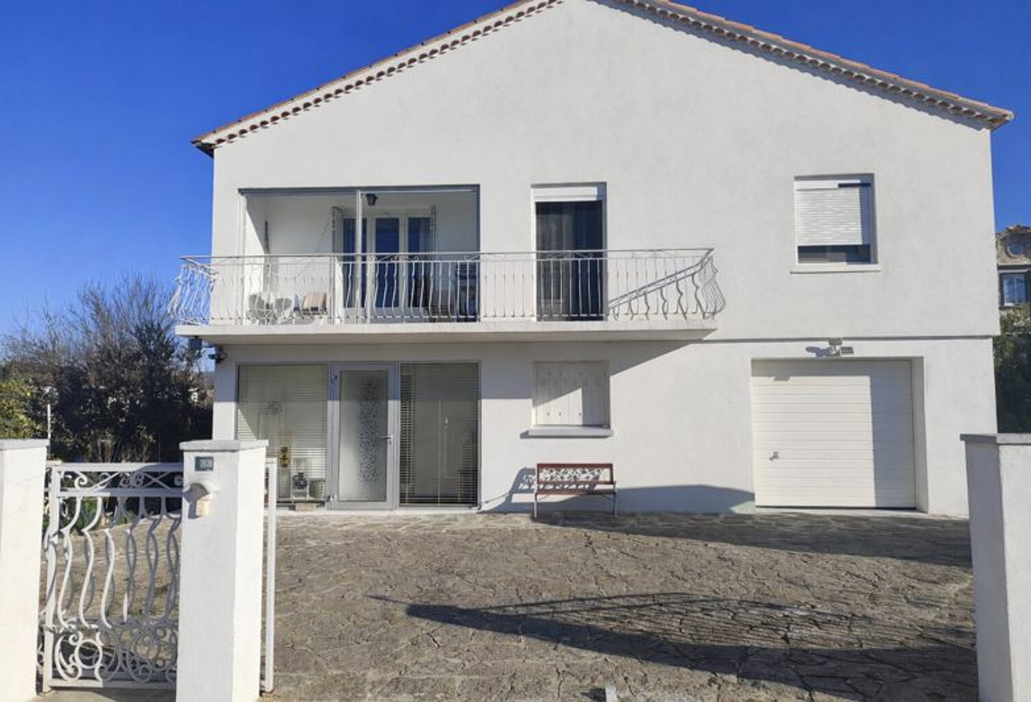 Maison 100 m2 Saint-Julien-Les-Rosiers — photo 1