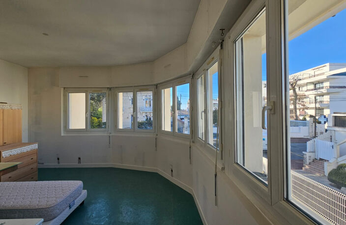 STUDIO — photo 2