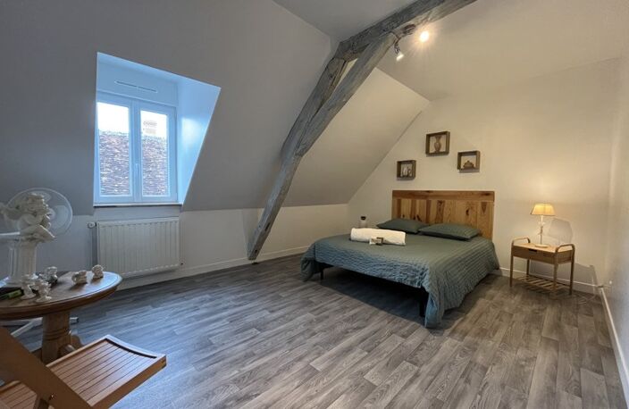 Vente maison 5 pièces 121 m² Saint-Amand-Montrond (18200) — photo 4