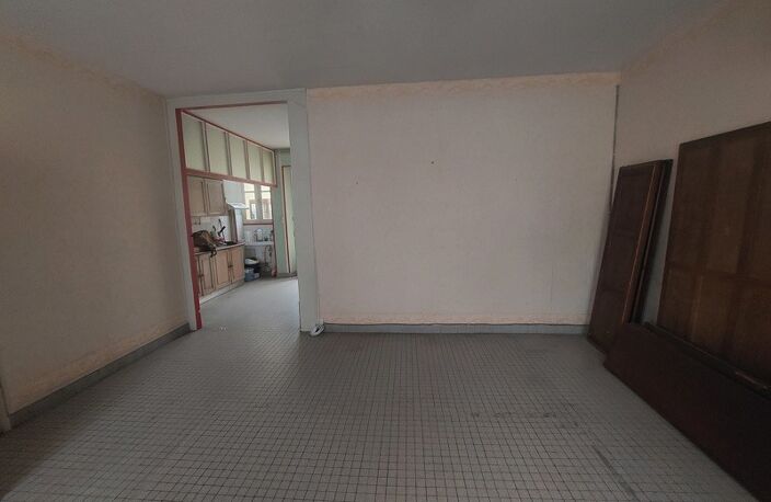 Vente maison 4 pièces 102 m² Saint-Amand-Montrond (18200) — photo 4