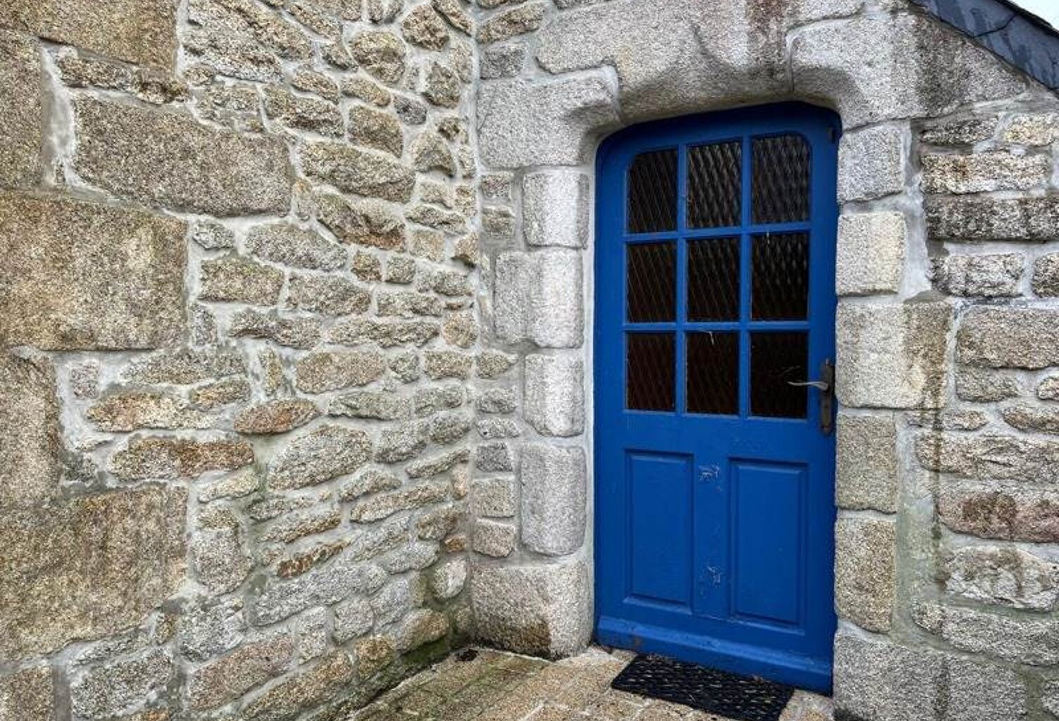 Ferme (tte) de 8 pièces principales — photo 1
