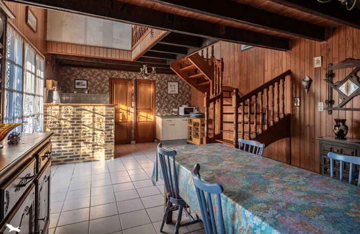 Ferme (tte) de 8 pièces principales — photo 4