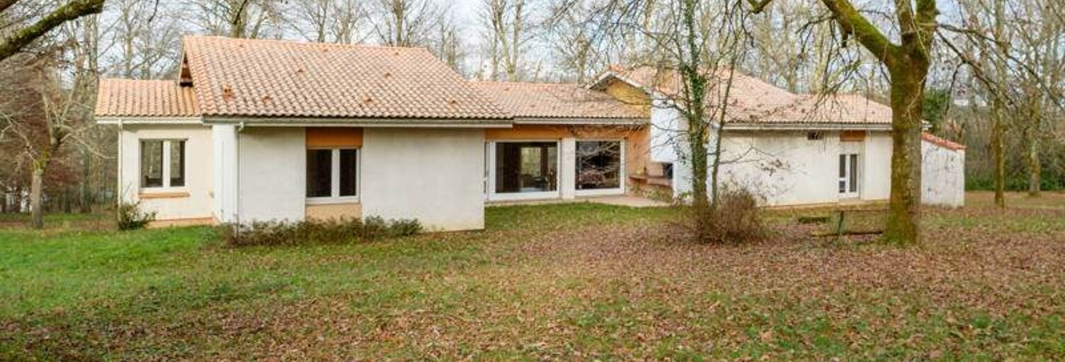 Maison 6 Pièces 220 m² à vendre à Bretagne-de-Marsan (40280)