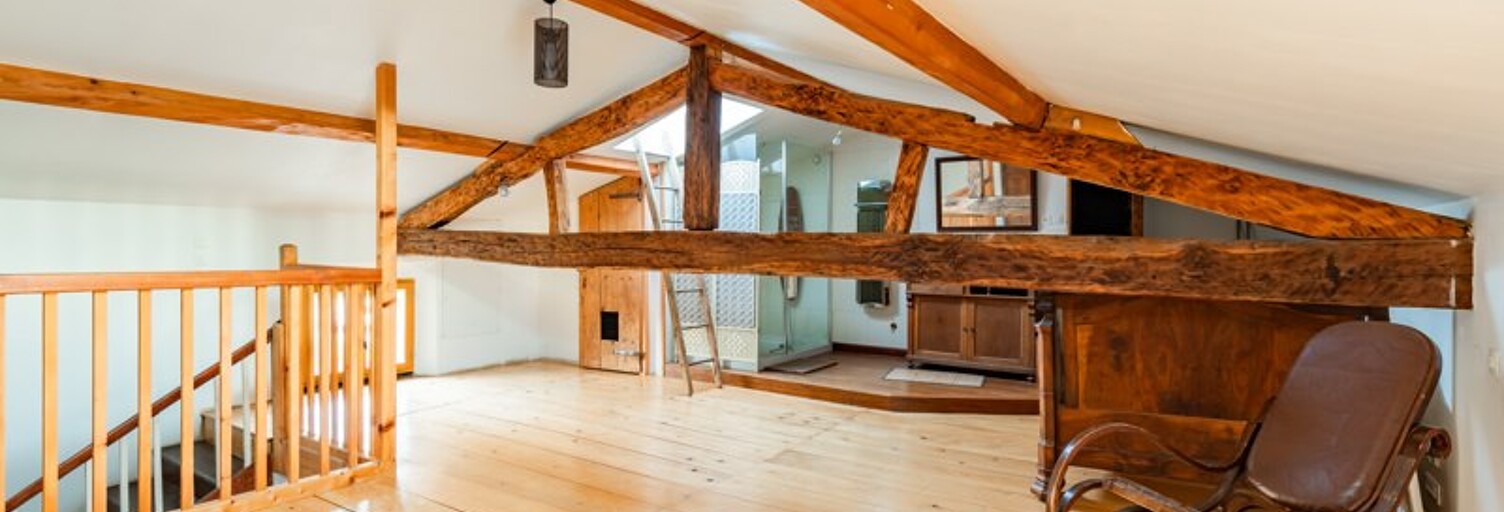 Maison 8 Pièces 203 m² à vendre à Saint-Paul-de-Jarrat (09000)