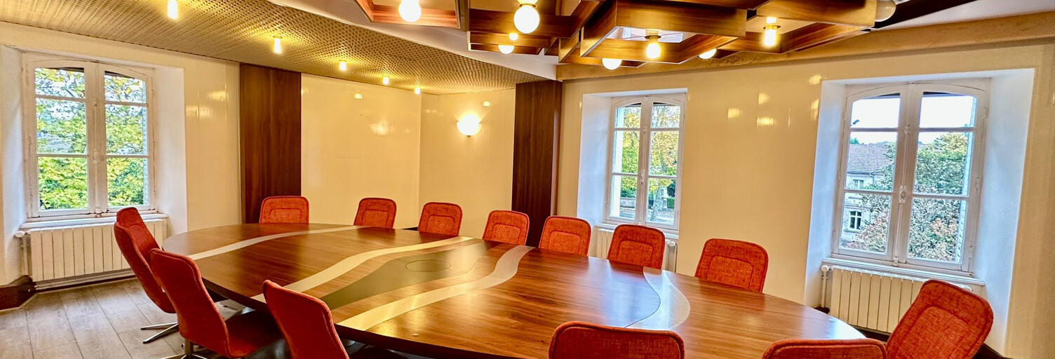 Bureau 14 Pièces 285 m² à vendre à Lure (70200)