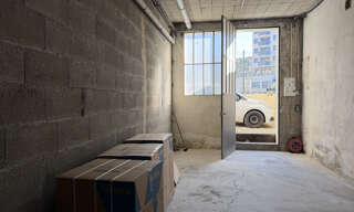 Local industriel  30 m² à louer à Chambéry (73000)