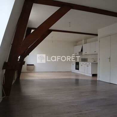 Appartement 3 pièces 888 €