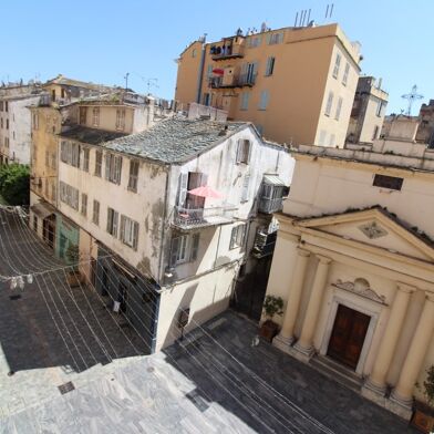 Appartement 2 pièces 715 €