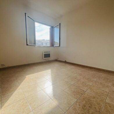 Appartement 1 pièces 470 €