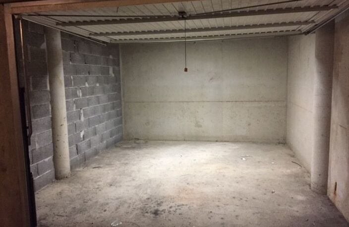 Garage/box — photo 2