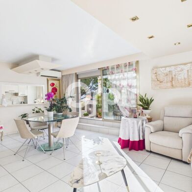 Appartement 4 pièces 910000 €