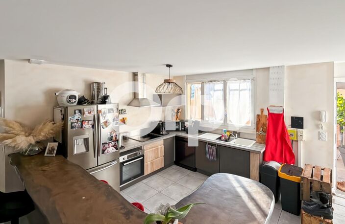 Appartement À Vendre — photo 3