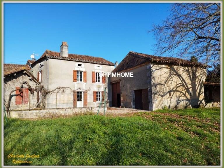 Ensemble de deux maisons Proche de AUBETERRE SUR DRONNE (16) — photo 1
