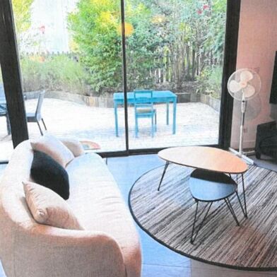 Appartement 3 pièces 1175 €