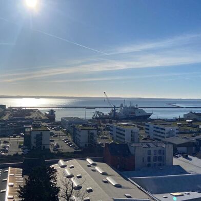 Appartement 2 pièces 165075 €