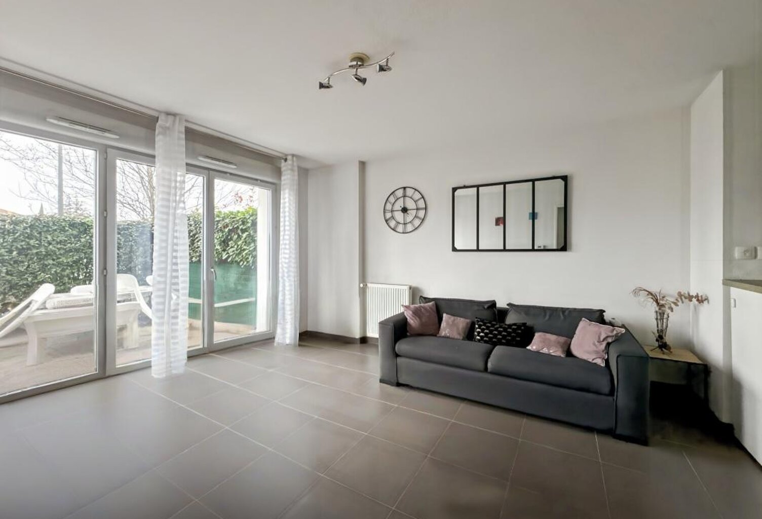 À Vendre - Appartement T3 avec Jardin et 2 Parkings — photo 1