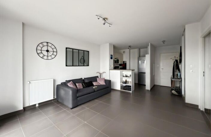 À Vendre - Appartement T3 avec Jardin et 2 Parkings — photo 3