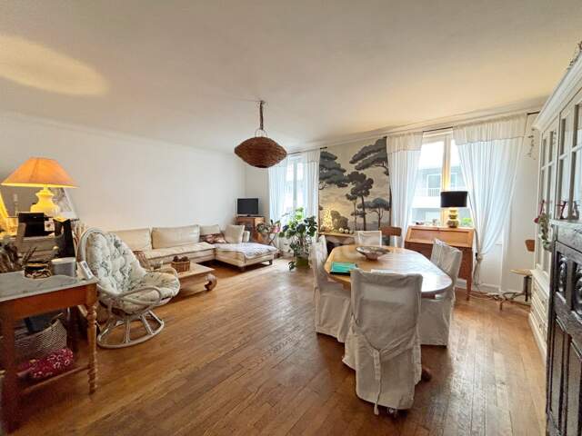 Appartement Lumineux, proximité commerces, T3 de 84,40m² avec volume et configuration d'un T4 à Brest(29)-Quartier Siam-Harteloire — photo du bien