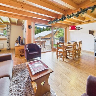 Appartement 4 pièces 590000 €