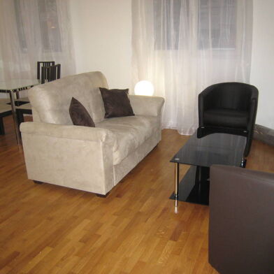 Appartement 2 pièces 1390 €
