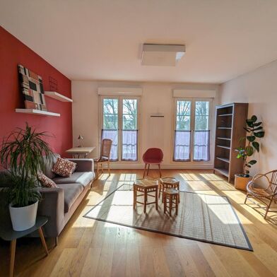 Appartement 2 pièces 870 €