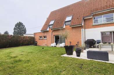 Maison 8 pièces 280900 €