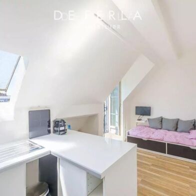 Appartement 1 pièces 700 €