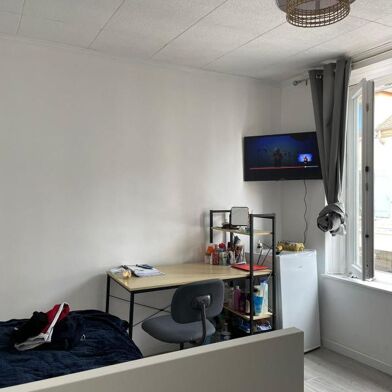 Appartement 1 pièces 560 €