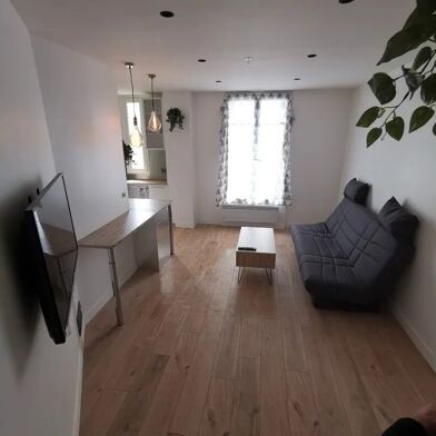 Appartement 1 pièces 850 €