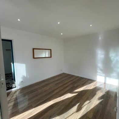 Appartement 3 pièces 1000 €