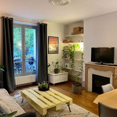 Appartement 3 pièces 1980 €