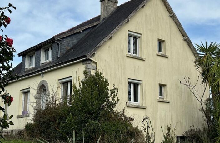 Maison de caractère à rénover -130m² Grand terrain Plomelin — photo 2