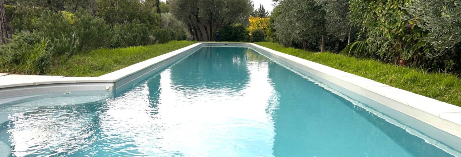 Maison 5 Pièces 132 m² à vendre à Le Castellet (83330)