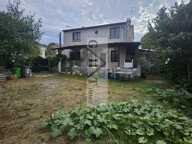 Local commercial 214 m² proche RER — photo 2