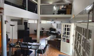 Local industriel  108 m² à louer à Saint-Denis (97400)