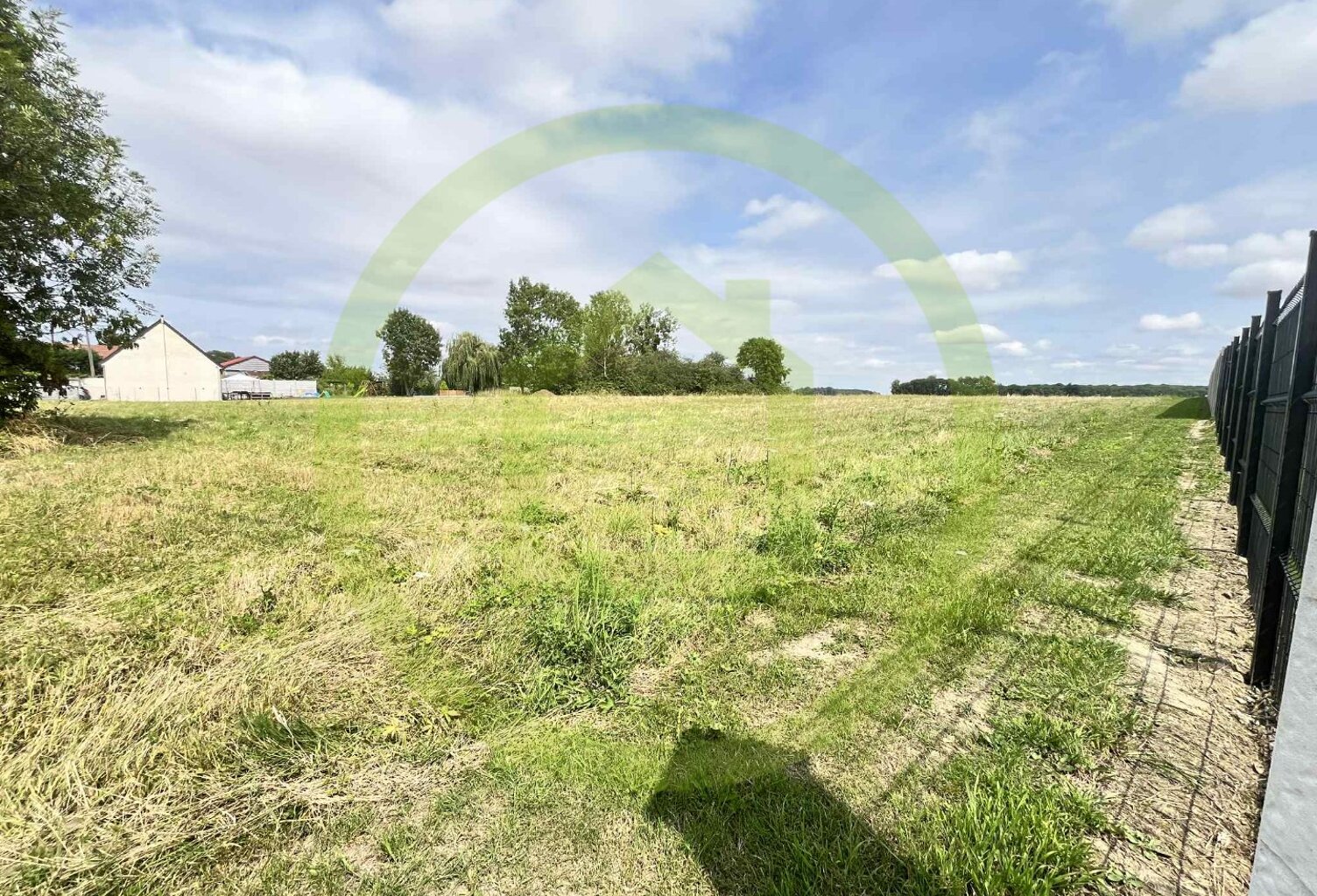 Terrain — photo 1