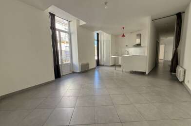 Appartement 3 pièces 992 €