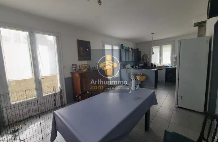 Maison familiale de 140m² avec dépendances et jardin sans vis-à-vis — photo 4