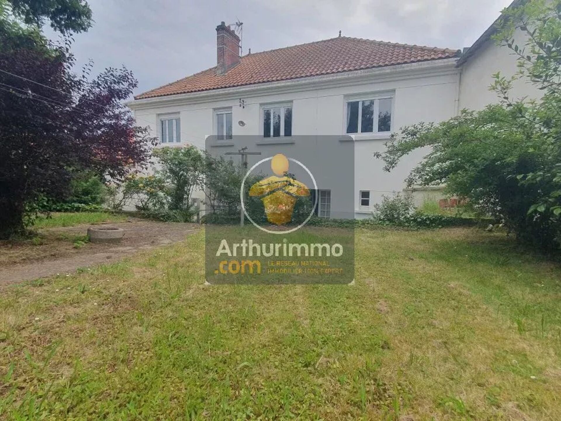 Maison 9 pièces 136 m² · à Paulx · 136 m² · 199 500 €