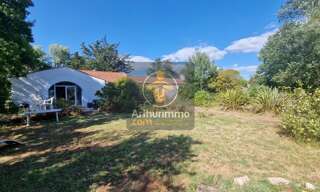 Maison 8 Pièces 245 m² à vendre à Saint-Urbain (85230)