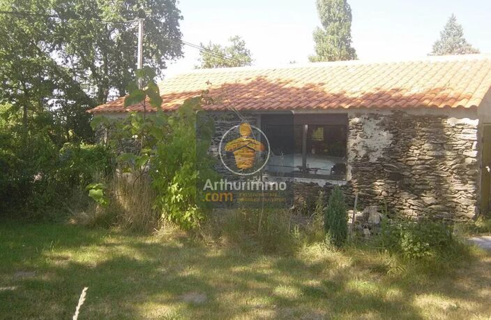 Longère de 130m² avec dépendances — photo 3