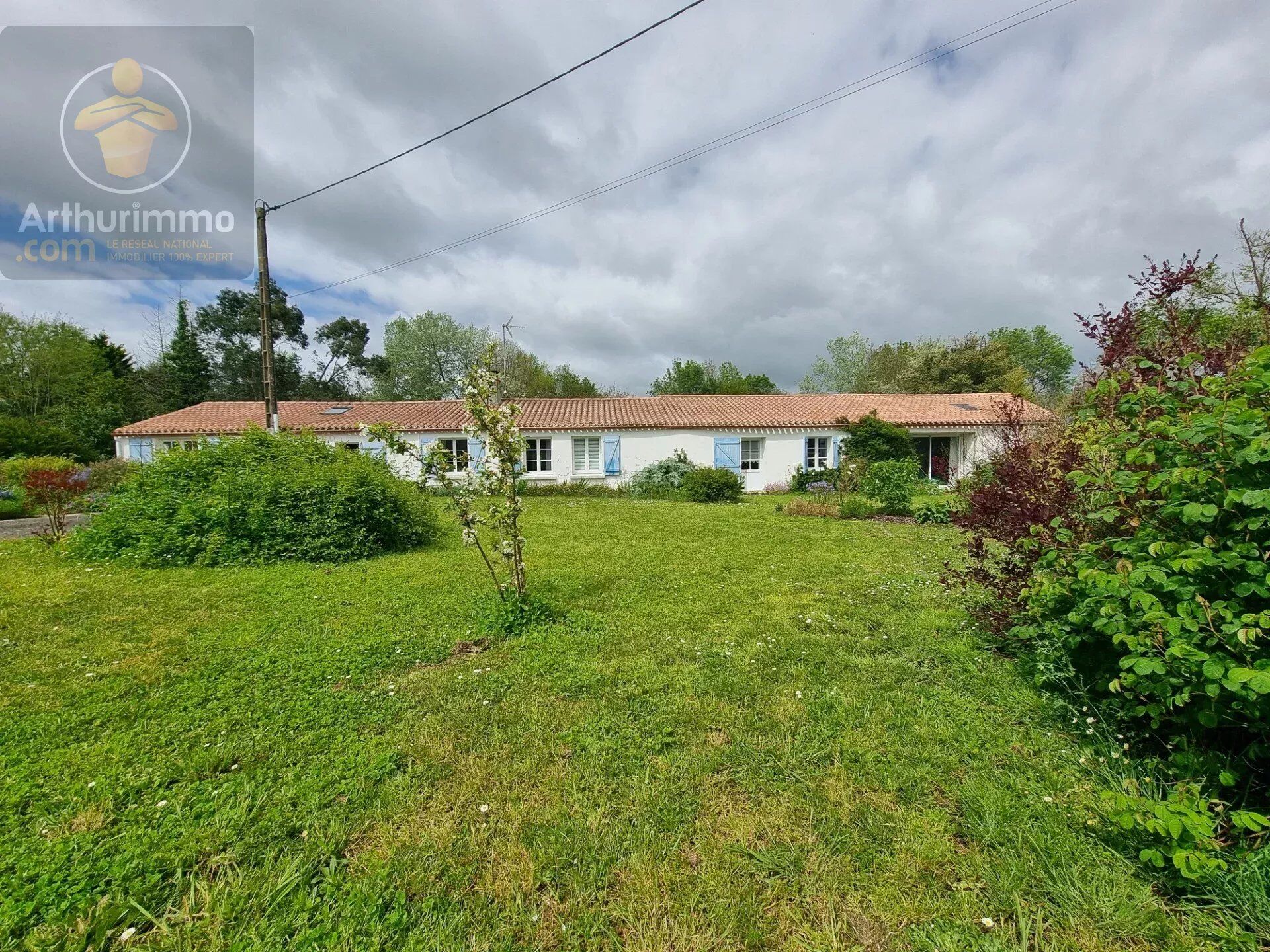 Maison 7 pièces 197 m² · à Bois-de-Céné · 197 m² · 361 900 €
