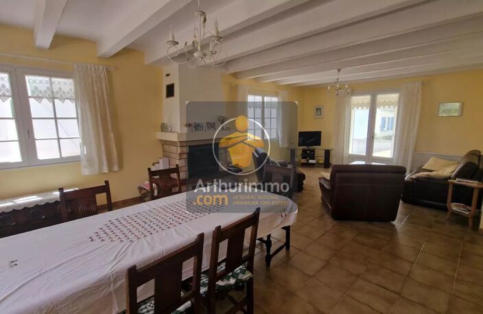 Charmante maison de plain-pied de 130m² avec grand terrain arboré — photo 3