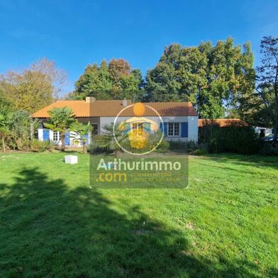 Maison 5 pièces 358800 €