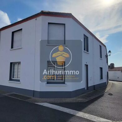 Maison 8 pièces 238700 €