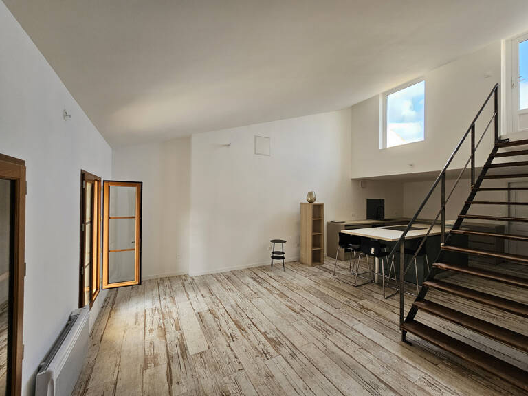APPARTEMENT RENOVE  91 m2 TYPE 3 AVEC TERRASSE Vue dominante — photo 1