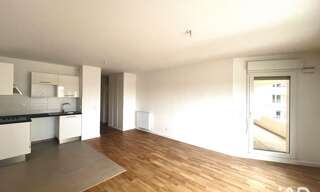 Appartement 3 Pièces 67 m² à louer à Bordeaux (33100)