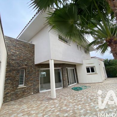 Maison 7 pièces 698000 €