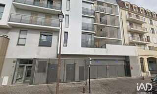 Garage  13 m² à louer à Mantes-la-Jolie (78200)